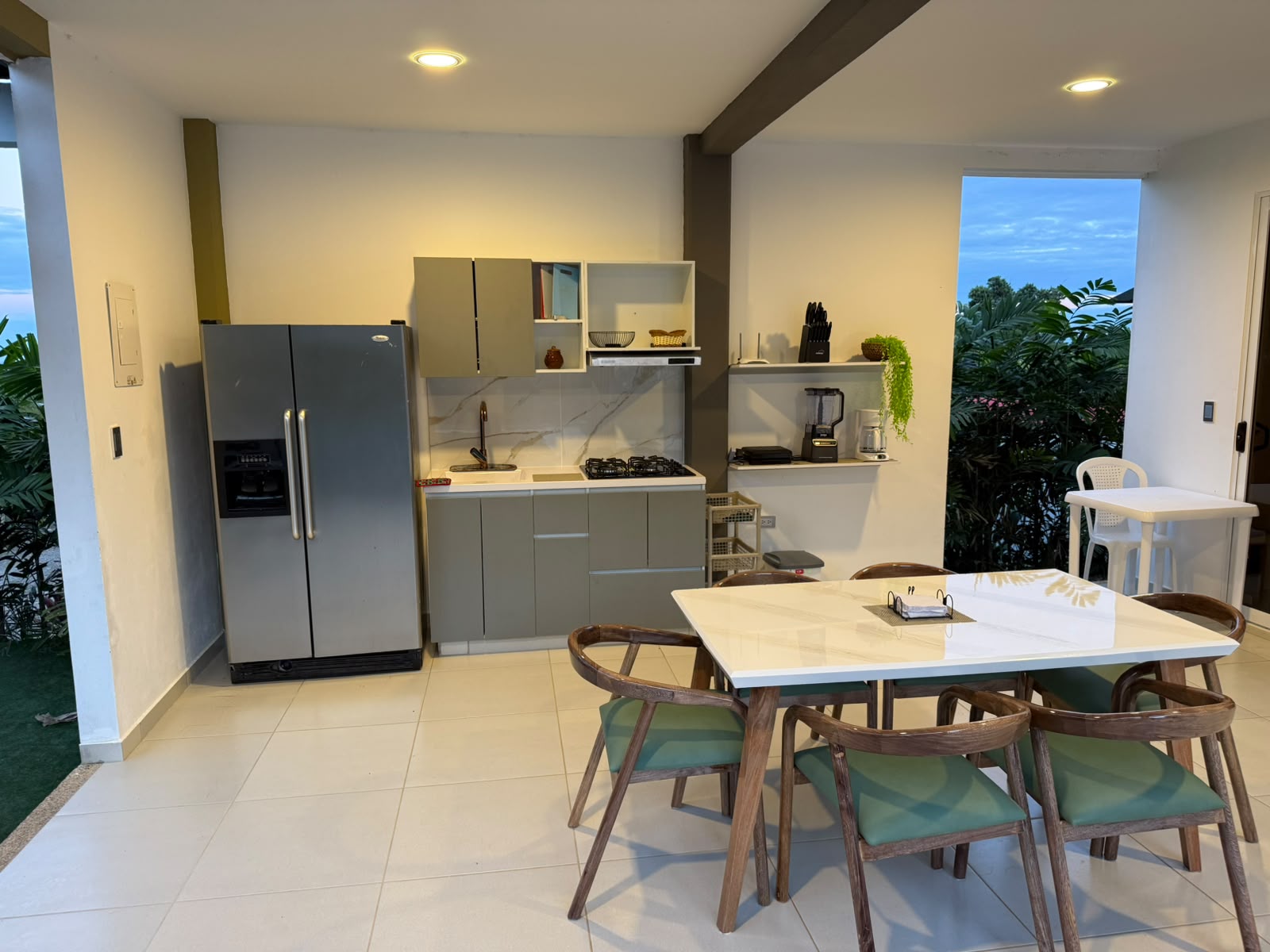 Casa de Diseño Moderno con Piscina Privada | Un espacio creado para desconectarte y disfrutar 26
