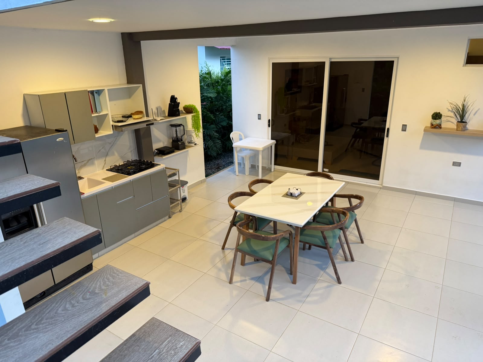 Casa de Diseño Moderno con Piscina Privada | Un espacio creado para desconectarte y disfrutar 21