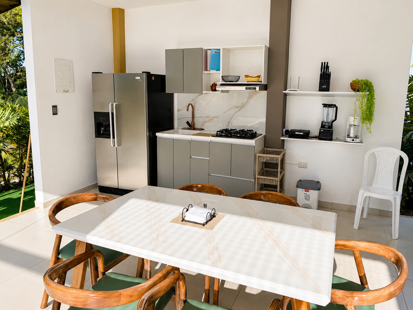 Casa de Diseño Moderno con Piscina Privada | Un espacio creado para desconectarte y disfrutar 14